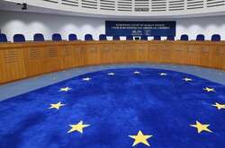 Європейський суд з прав людини призупинив розгляд усіх скарг проти РФ