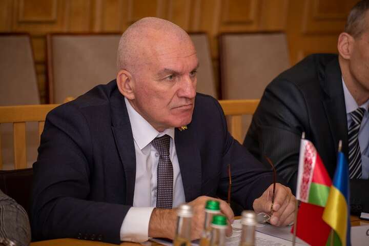 Білоруський посол втік до Молдови, а звідти до Румунії