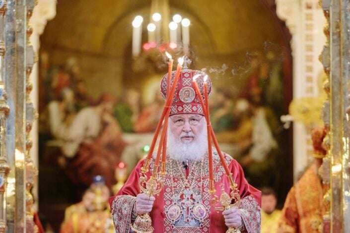 Мировое православие готовит суд на Кириллом, а в Украине... до сих пор молятся о нем