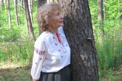 В селе под Киевом, где идут бои, умерла вдова Василия Стуса