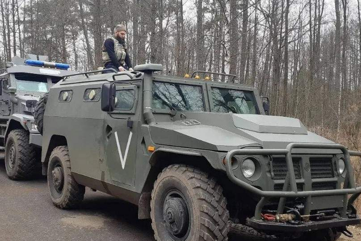 Из Киевщины в Беларусь идут колонны оккупантов с похищенными машинами – Генштаб