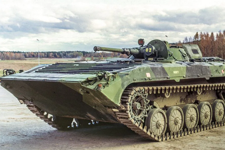 Німеччина дозволила чехам продати бронетехніку Україні, – ЗМІ