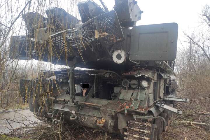 Рашисти «подарували» українській армії зенітно-ракетний комплекс «Бук» (фото)
