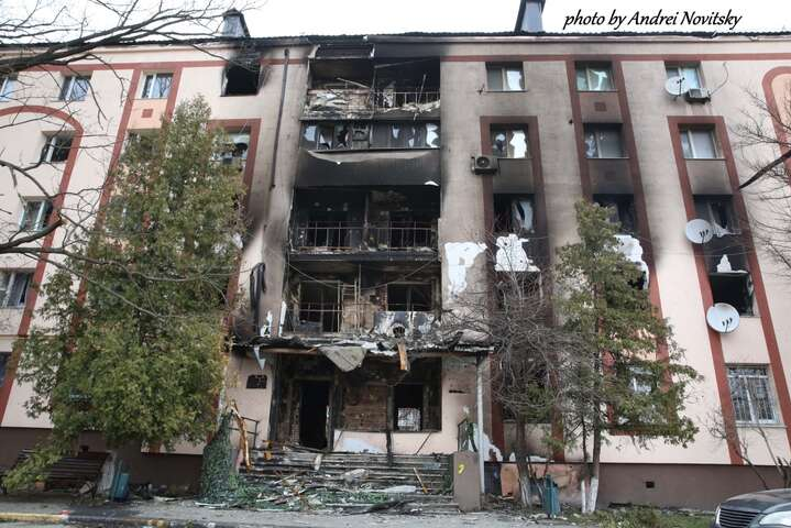 Рашисты оставляли в квартирах Бучи растяжки, если находили украинскую символику