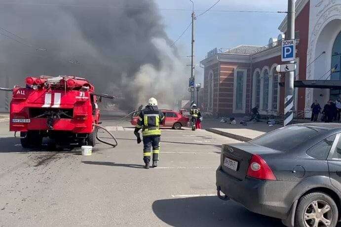 Удар по вокзалу в Краматорську: понад 30 загиблих