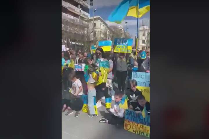 В іспанському Аліканте відбулася акція на підтримку України (відео)