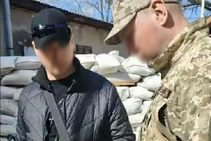 На Прикарпатье мужчина получил повестку в военкомат из-за глупой проделки