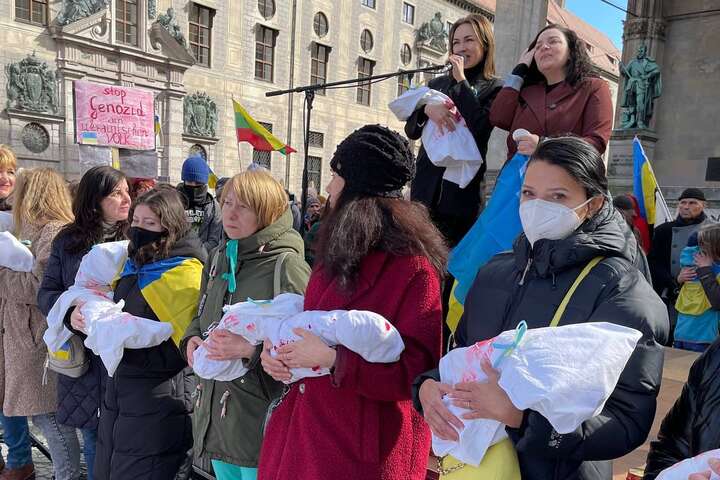 У Європі та США відбулись Марші матерів в пам’ять про загиблих українських дітей (фото)