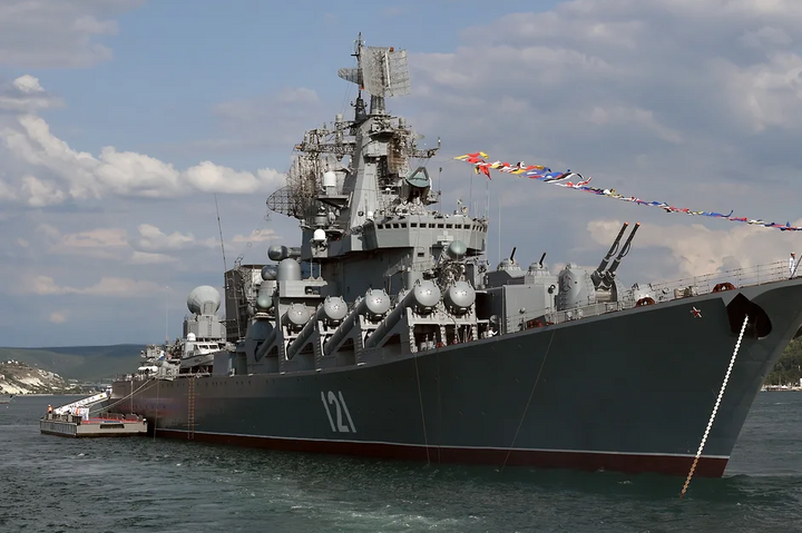 Затопленная «Москва»: Арестович объяснил, какие военные задания выполнял крейсер