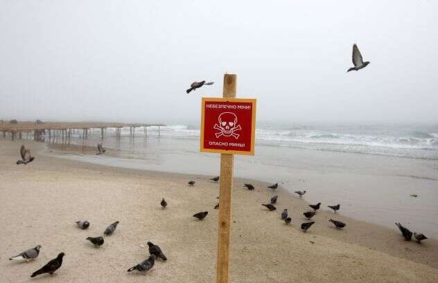 Рятувальники попереджають: одеські пляжі досі заміновані