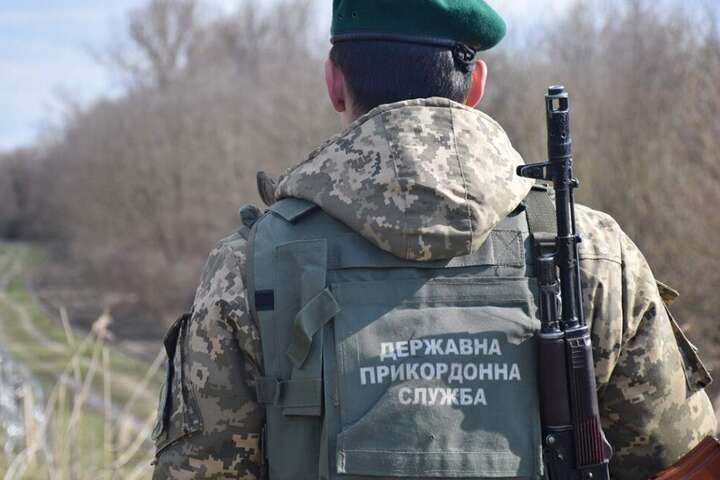 У прикордонних районах Чернігівщини обмежено пересування цивільних 
