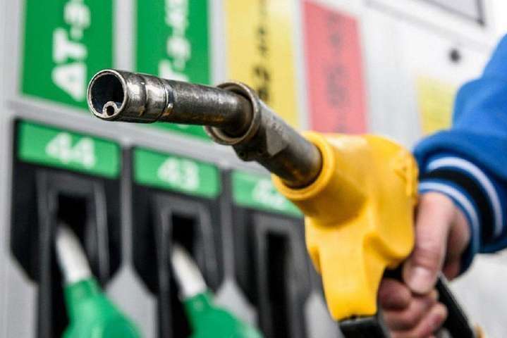 Кабмін підвищив граничну ціну на бензин: скільки коштуватиме пальне