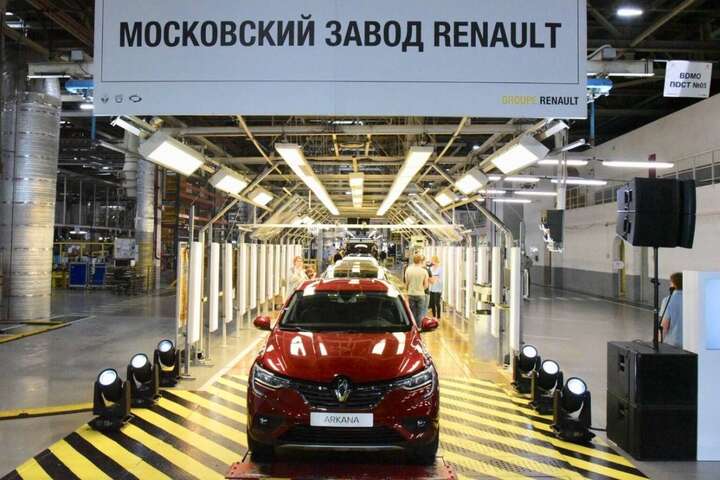Росія націоналізувала заводи Renault: надумала виробляти там електромосквичи
