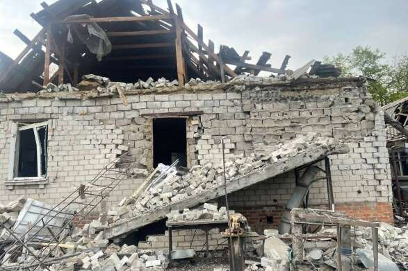 Ракетный удар по Днепру: есть разрушения и пострадавшие (фото)