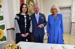 Принц Чарльз та герцогиня Камілла зустрілися з українцями в Канаді (фото)