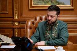 Президент Зеленский с женой записали поздравления с Днем вышиванки порознь