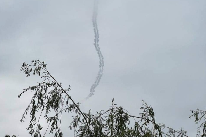Летіла з Каспійського моря: військові показали збиту на Київщині ракету (фото)