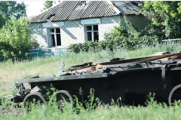 Украинские военные на Донбассе освободили три села (видео)