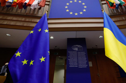 Совещательный орган Евросоюза поддержал предоставление Украине статуса кандидата