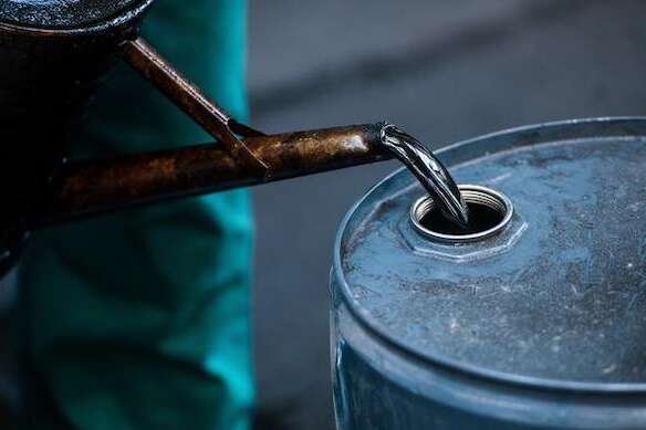 Ціна нафти Brent опустилася нижче за $110 за барель