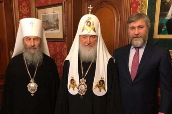 Російська церква працює на владу Росію