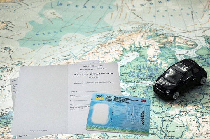 Водительское удостоверение международного образца и международное удостоверение: в чем разница