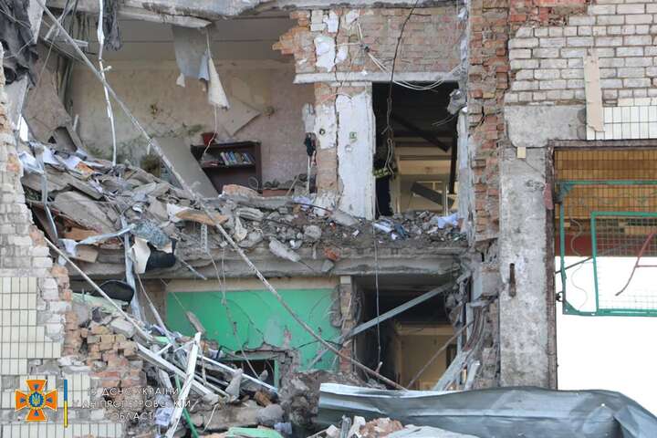 Удар по Дніпру: «прильоти» спричинили масштабні руйнування (фото)