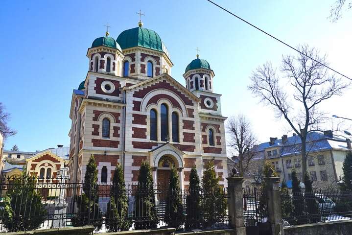 У Львові міськрада заборонила діяльність Московської церкви