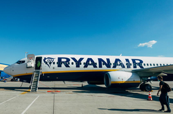 Лоукостер Ryanair отказывается от политики дешевых билетов