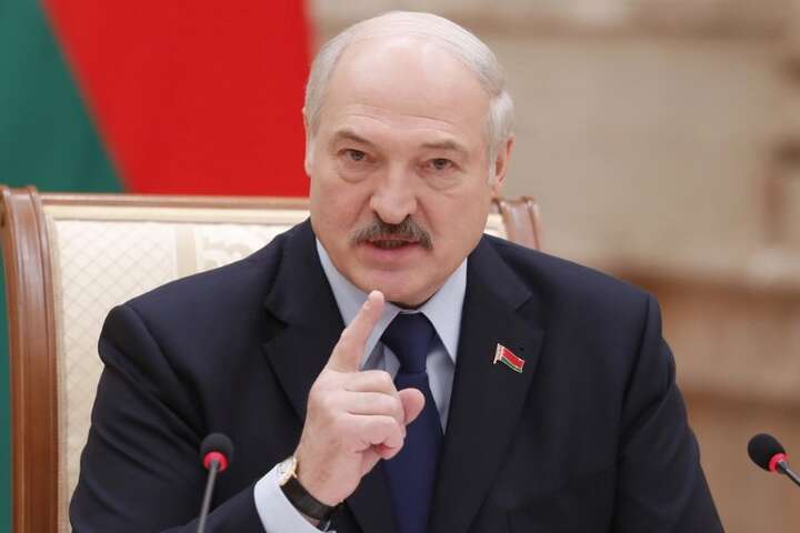 Лукашенко вигадав помсту для опозиціонерів, які виїхали з Білорусі