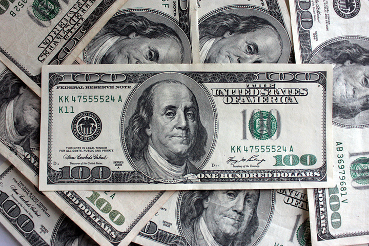 Доллар стремительно дорожает: эксперты прогнозируют проблемы