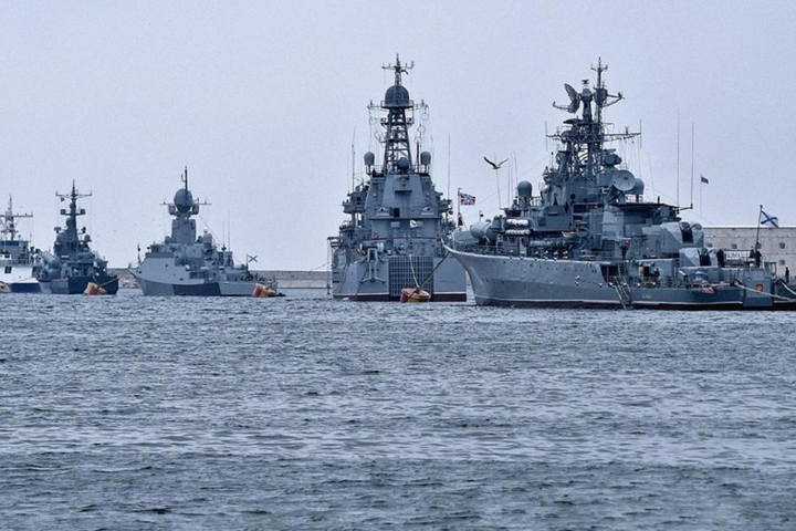 Россия перебросила значительное количество кораблей из Севастополя в Новороссийск