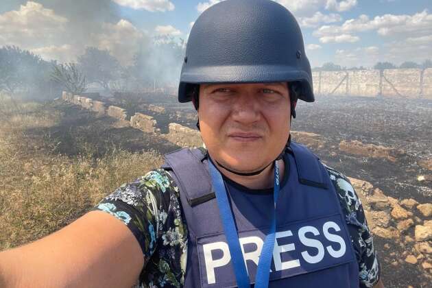На Миколаївщині окупанти обстріляли португальських журналістів (фото)