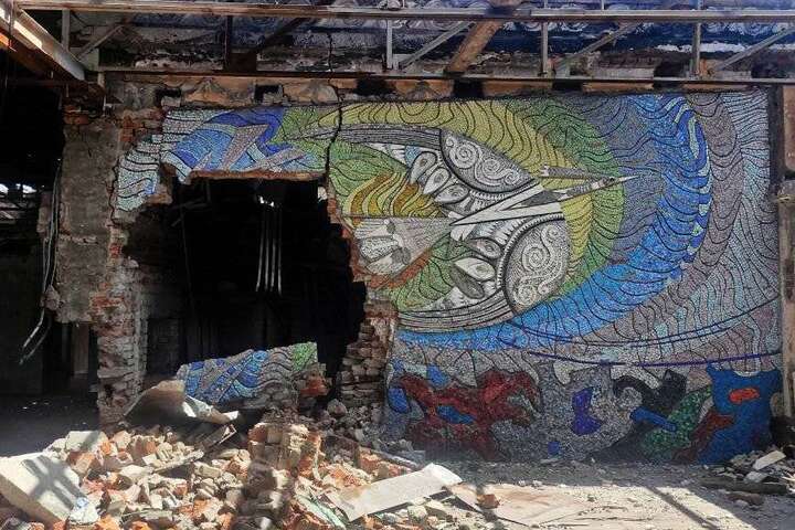 Окупанти знищили у Маріуполі унікальні мозаїки (фото)