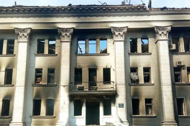 Бомбардування драмтеатру в Маріуполі: Окупанти готують фальсифікацію
