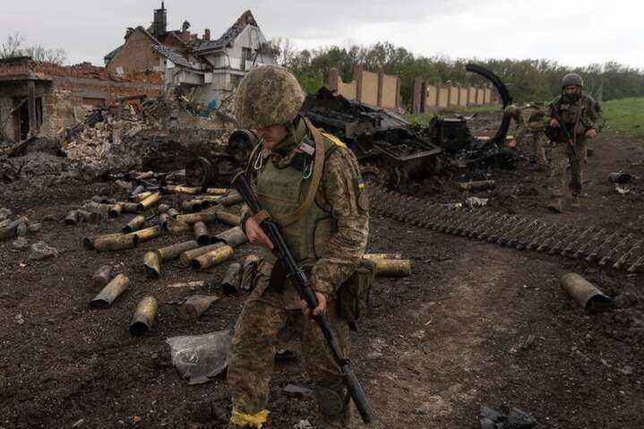 Этот месяц войны снова показал – украинское сопротивление несокрушимо