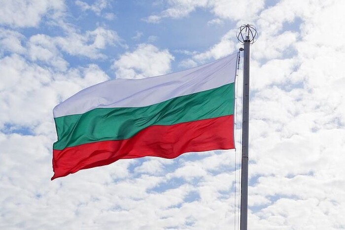 Політична криза в Болгарії: призначено тимчасовий уряд і дату виборів