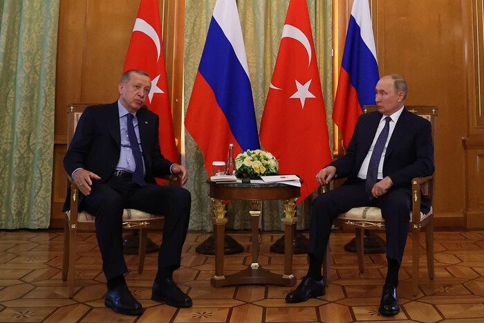 Зустріч Путіна із Ердоганом. Що змусило диктатора нервувати (відео)