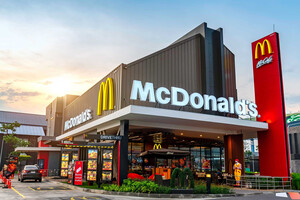 McDonald's возобновляет работу первых трех ресторанов в Киеве: подробности