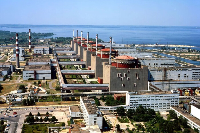 Россияне отключили на Запорожской АЭС все шесть энергоблоков, – разведка