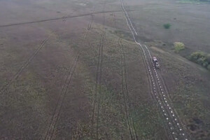 «Лінія Путіна». Окупанти будують оборонний рубіж на Луганщині (відео)