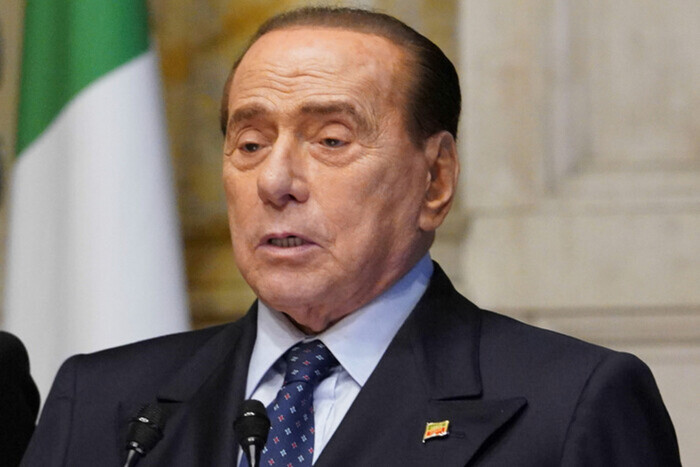 «Я увидел мнение Путина». Зеленский ответил на обвинения Берлускони в отношении войны