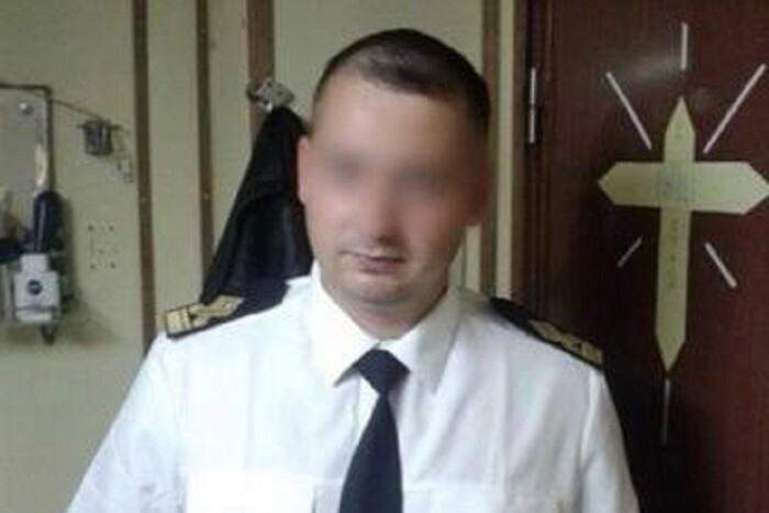 Капітан російського судна, який крав збіжжя з України, отримав підозру