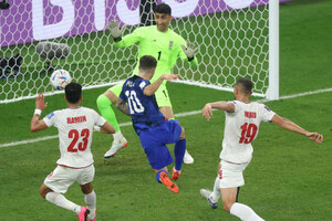 Геополітичне протистояння в Катарі: США обіграли Іран на футбольному Чемпіонаті світу
