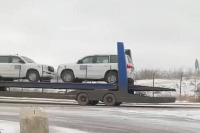 Оккупанты украли автомобиль ОБСЕ на Донбассе. Организация отреагировала (видео)