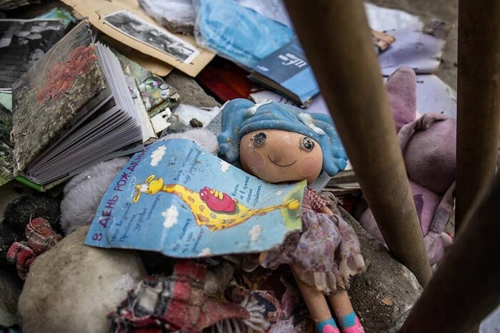 У Дніпрі рятувальники з-під завалів дістали тіло загиблої дитини 