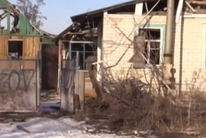 Окупанти вчергове обстріляли Луганщину: є поранена