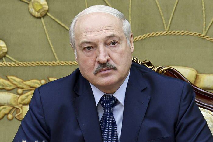 Готовит белорусов к войне? Лукашенко представил новую концепцию нацбезопасности