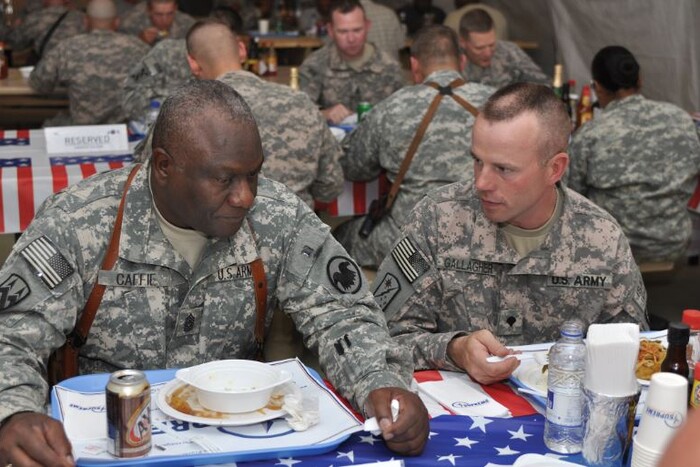 Пентагон заборонив військовим їсти булочки з маком