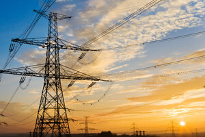 Украина возобновляет экспорт электроэнергии в Молдову и Польшу: что известно